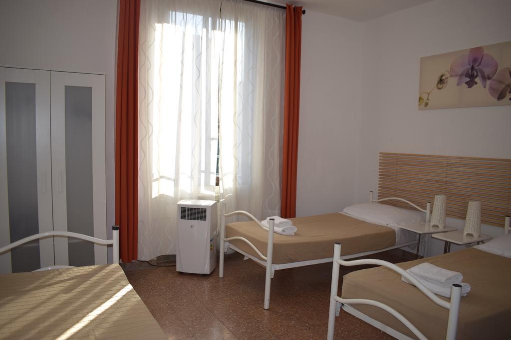 רומא Sandy Hotel מראה חיצוני תמונה